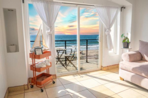 BEACHFRONT Cozy 1 Bdr